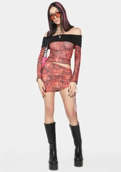 O Mighty Red Rose Mini Skirt