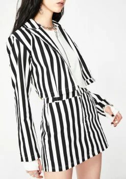 O Mighty Beetle Juice Cropped Blazer