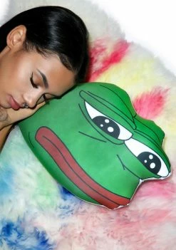 O Mighty Rare Pepe Pillow Home Stuff